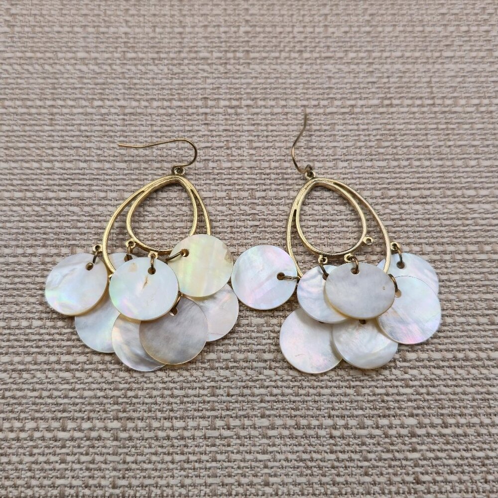 Gold Plated White Cream Handmade Shell Dangle Earrings B921 - Picture 1 of 5